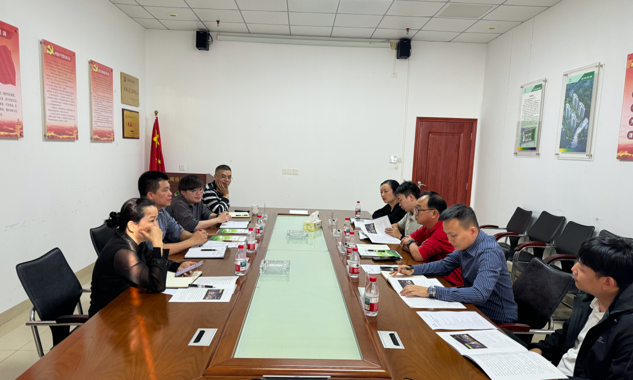 琼山区科工信局等拜访省供销集团 共绘招商引资发展新蓝图